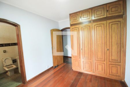 Apartamento à venda com 190m², 3 quartos e 3 vagasSuíte 3
