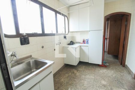 Apartamento à venda com 190m², 3 quartos e 3 vagasCozinha