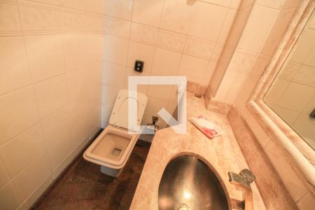 Apartamento à venda com 190m², 3 quartos e 3 vagasLavabo