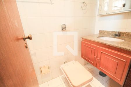 Apartamento à venda com 190m², 3 quartos e 3 vagasBanheiro/serviço