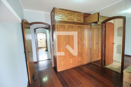 Apartamento à venda com 190m², 3 quartos e 3 vagasSuíte 2