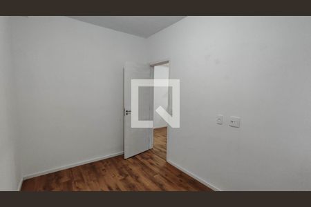 Quarto 2 de apartamento para alugar com 2 quartos, 42m² em Vila São Paulo, Ferraz de Vasconcelos