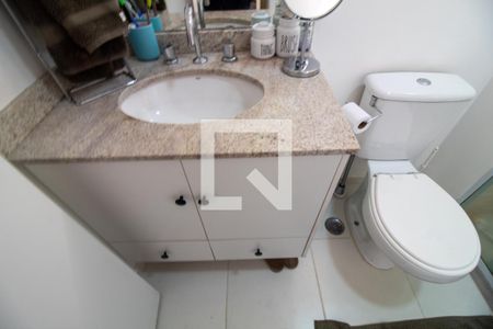 Apartamento para alugar com 69m², 2 quartos e 1 vaga Apartamento para alugar com 69m², 2 quartos e 1 vagaBanheiro da Suíte