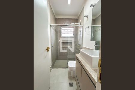 Casa à venda com 125m², 3 quartos e 2 vagasBanheiro