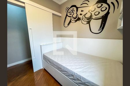 Quarto de casa à venda com 3 quartos, 125m² em Jardim Santo Antoninho, São Paulo