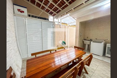 Casa à venda com 125m², 3 quartos e 2 vagasÁrea comum