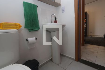 Apartamento à venda com 42m², 2 quartos e sem vagaBanheiro