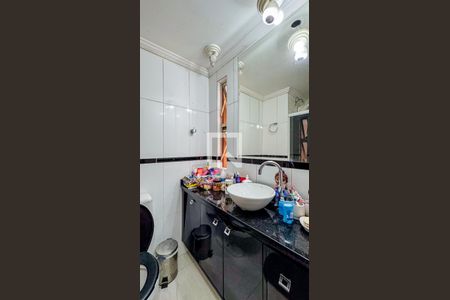 Apartamento para alugar com 50m², 2 quartos e 1 vaga Apartamento para alugar com 50m², 2 quartos e 1 vagaBanheiro