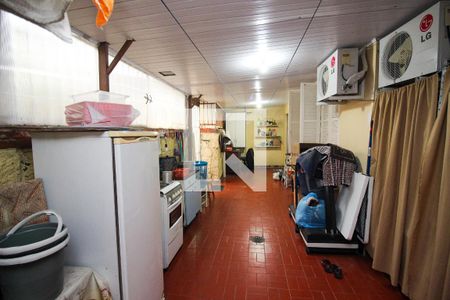 Casa à venda com 194m², 3 quartos e 2 vagas Casa à venda com 194m², 3 quartos e 2 vagasÁrea de Serviço