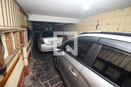 Casa à venda com 194m², 3 quartos e 2 vagas Casa à venda com 194m², 3 quartos e 2 vagasGaragem