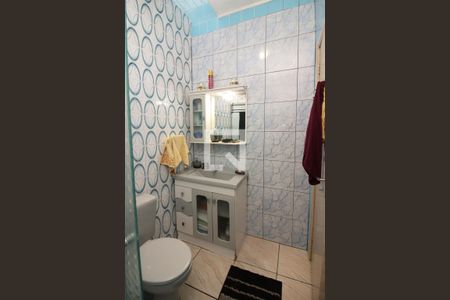 Casa à venda com 194m², 3 quartos e 2 vagas Casa à venda com 194m², 3 quartos e 2 vagasBanheiro Social