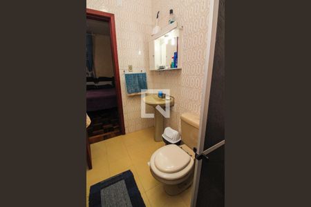 Casa à venda com 194m², 3 quartos e 2 vagas Casa à venda com 194m², 3 quartos e 2 vagasBanheiro da Suíte