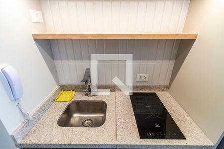 Cozinha de kitnet/studio para alugar com 1 quarto, 24m² em Pinheiros, São Paulo
