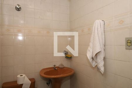 Casa à venda com 316m², 4 quartos e 1 vagaBanheiro 3 - (Quarto 4)