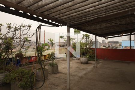 Casa à venda com 316m², 4 quartos e 1 vagaÁrea de Serviço