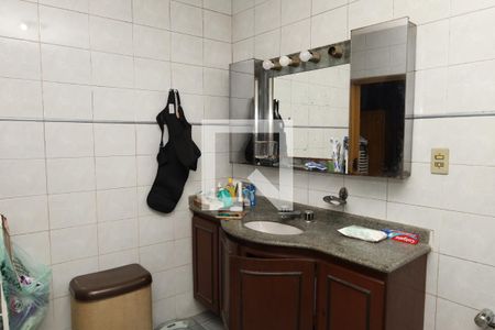 Casa à venda com 316m², 4 quartos e 1 vagaBanheiro 2 - (Quarto 3)