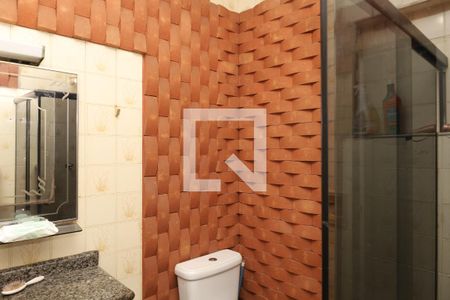 Casa à venda com 316m², 4 quartos e 1 vagaBanheiro 1