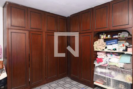 Casa à venda com 316m², 4 quartos e 1 vagaQuarto 3 - Suíte