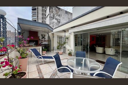 Apartamento à venda com 286m², 3 quartos e 3 vagasChurrasqueira