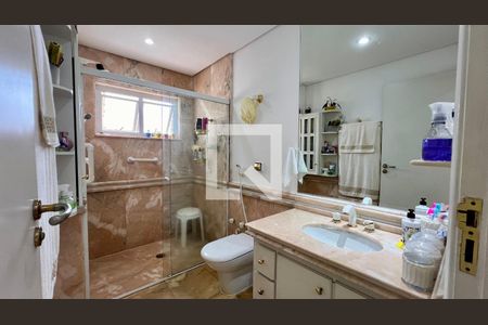 Apartamento à venda com 286m², 3 quartos e 3 vagasBanheiro