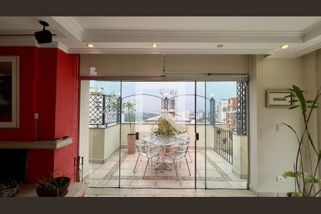 Apartamento à venda com 286m², 3 quartos e 3 vagasCobertura