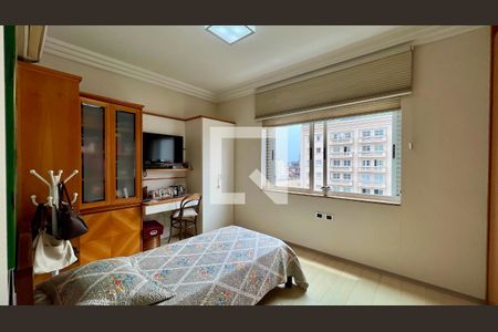 Apartamento à venda com 286m², 3 quartos e 3 vagasQuarto 2