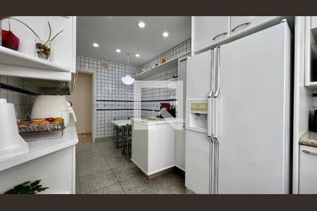 Apartamento à venda com 286m², 3 quartos e 3 vagasCozinha
