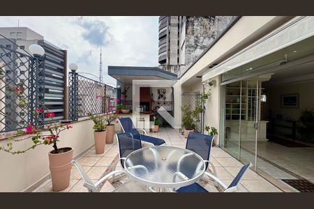 Apartamento à venda com 286m², 3 quartos e 3 vagasChurrasqueira