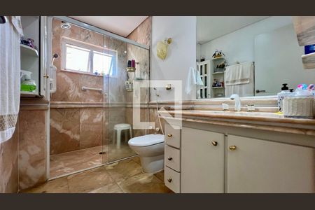 Apartamento à venda com 286m², 3 quartos e 3 vagasBanheiro