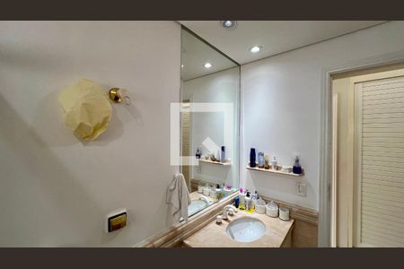 Apartamento à venda com 286m², 3 quartos e 3 vagasBanheiro