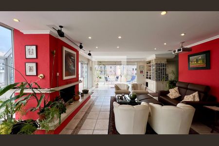 Apartamento à venda com 286m², 3 quartos e 3 vagasCobertura