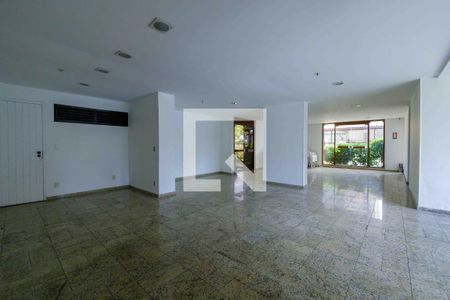 Apartamento à venda com 124m², 3 quartos e 2 vagasÁrea Comum Salão de Festas