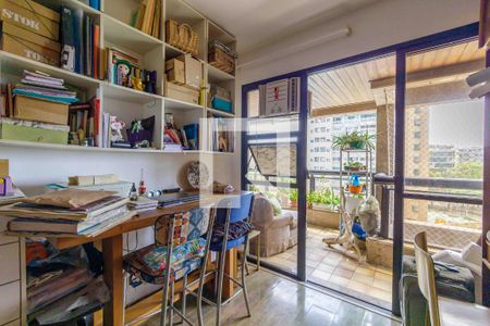 Apartamento à venda com 124m², 3 quartos e 2 vagasQuarto 1