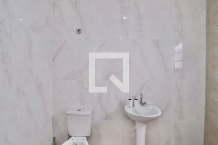 Banheiro de apartamento para alugar com 1 quarto, 48m² em Alto da Mooca, São Paulo