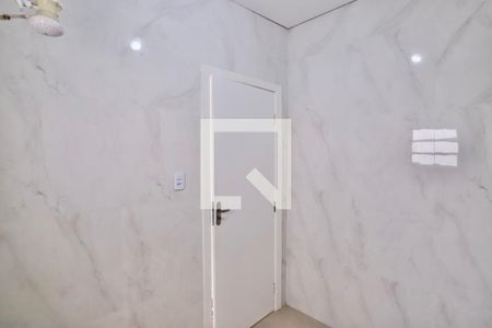 Apartamento para alugar com 48m², 1 quarto e sem vaga Apartamento para alugar com 48m², 1 quarto e sem vagaBanheiro
