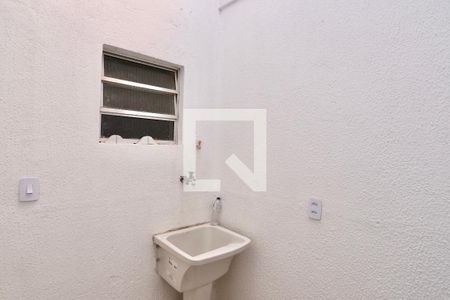 Apartamento para alugar com 48m², 1 quarto e sem vaga Apartamento para alugar com 48m², 1 quarto e sem vagaLavanderia