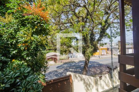 Casa à venda com 180m², 2 quartos e 4 vagas Casa à venda com 180m², 2 quartos e 4 vagasVista