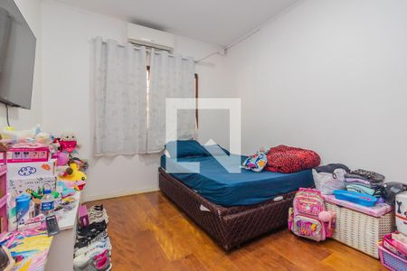 Casa à venda com 180m², 2 quartos e 4 vagas Casa à venda com 180m², 2 quartos e 4 vagasQuarto 2