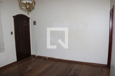 Sala 2 de casa para alugar com 3 quartos, 250m² em Milionários, Belo Horizonte