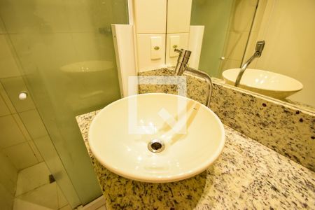 Apartamento à venda com 60m², 2 quartos e 1 vagaBanheiro Social