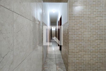 Corredor de casa para alugar com 4 quartos, 130m² em Tupiry, Praia Grande