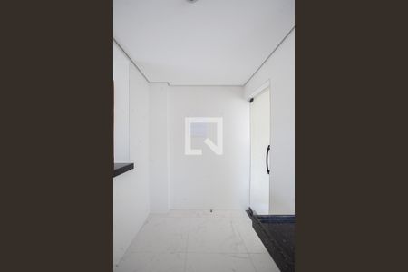 Cozinha de apartamento à venda com 2 quartos, 52m² em Copacabana, Belo Horizonte