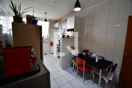 Apartamento à venda com 83m², 2 quartos e 1 vagaCozinha