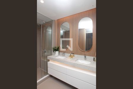 Apartamento à venda com 198m², 3 quartos e 1 vagaBanheiro Quarto 1 Suíte