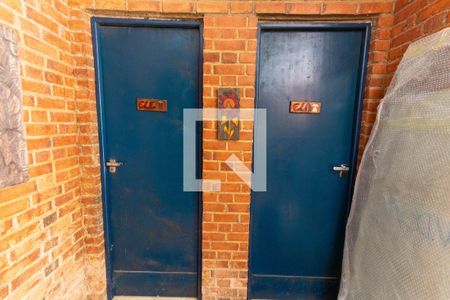 Casa para alugar com 4700m², 8 quartos e 6 vagasBanheiros