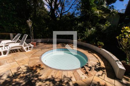 Casa para alugar com 4700m², 8 quartos e 6 vagasPiscina