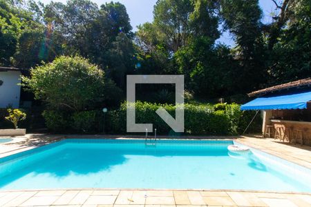 Casa para alugar com 4700m², 8 quartos e 6 vagasPiscina