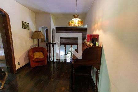 Casa para alugar com 4700m², 8 quartos e 6 vagasSala 2