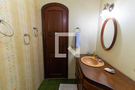 Casa para alugar com 4700m², 8 quartos e 6 vagasBanheiro Social