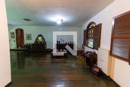 Casa para alugar com 4700m², 8 quartos e 6 vagasSala 2